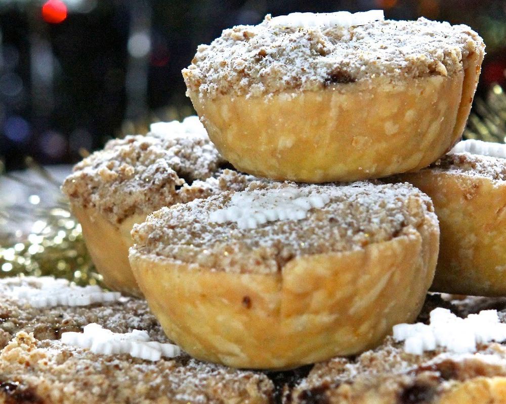 Boozy mince pies.
